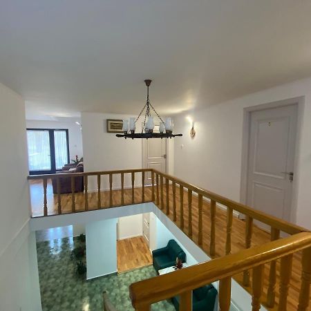 Casa Laur Hotell Mînăstirea Humorului Exteriör bild